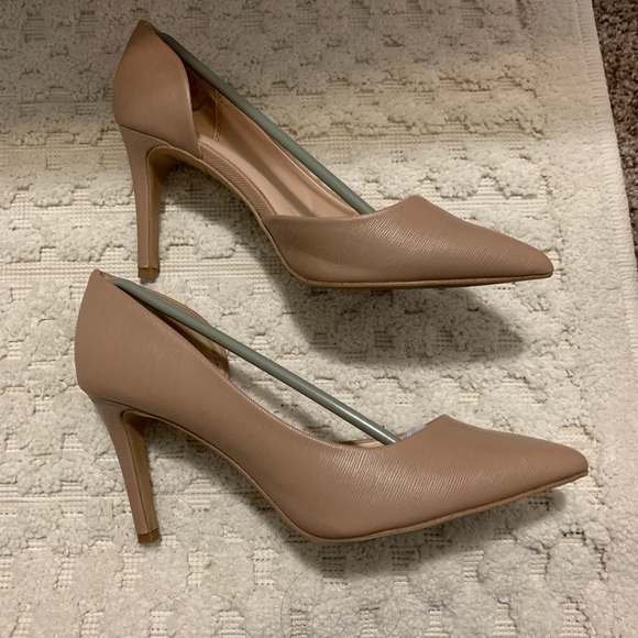 Kelly & Katie D’orsay Heels - Picture 3 of 3